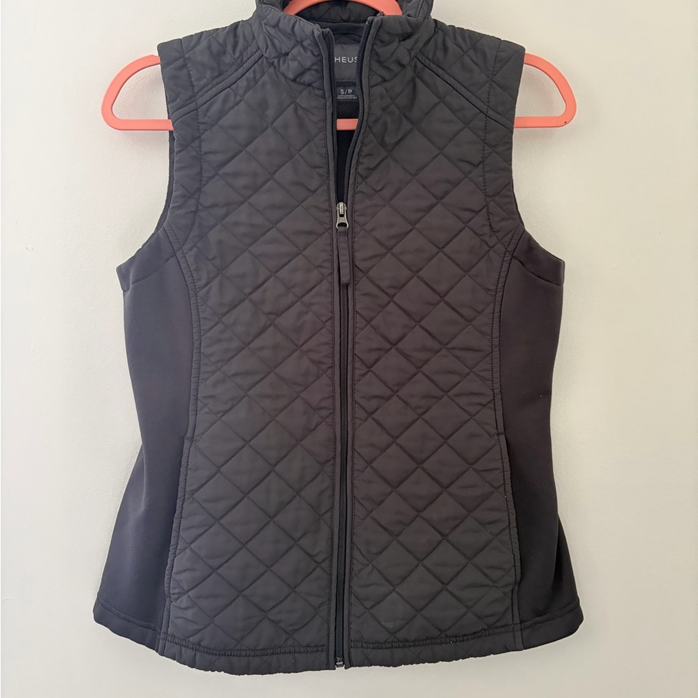 Van Heusen Women's Quilted Dark Gray Vest
